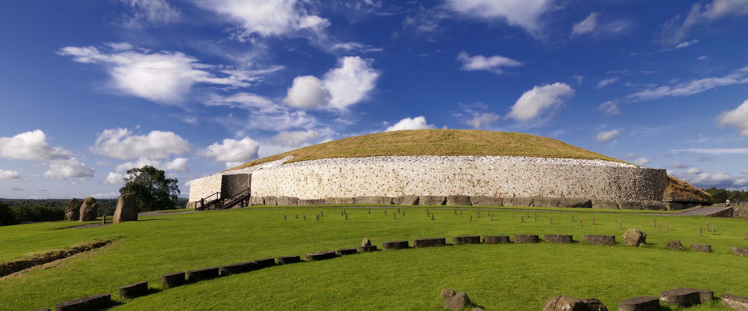 Newgrange, Co Meath, Ireland's Ancient East
